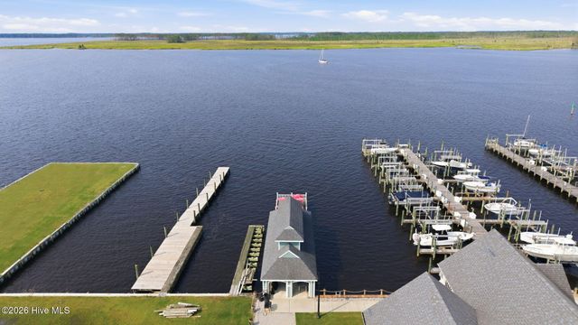 1308 Day Beacon Drive 8, Belhaven, NC 27810