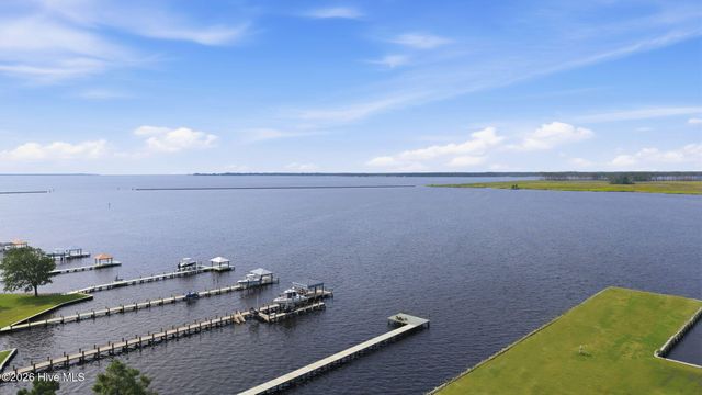 1308 Day Beacon Drive 8, Belhaven, NC 27810