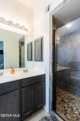 247 HERTS Way, El Paso, TX 79928