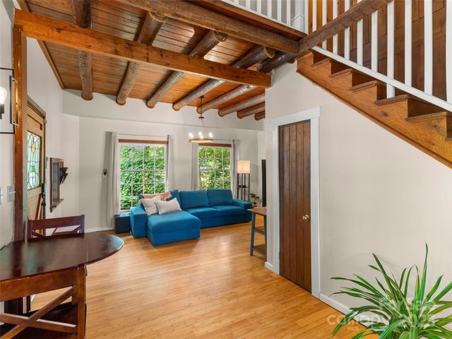 707 Miami Terrace, Hendersonville, NC 28791
