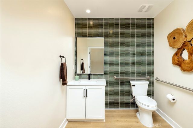 1318 Cantada Court, El Cajon, CA 92019