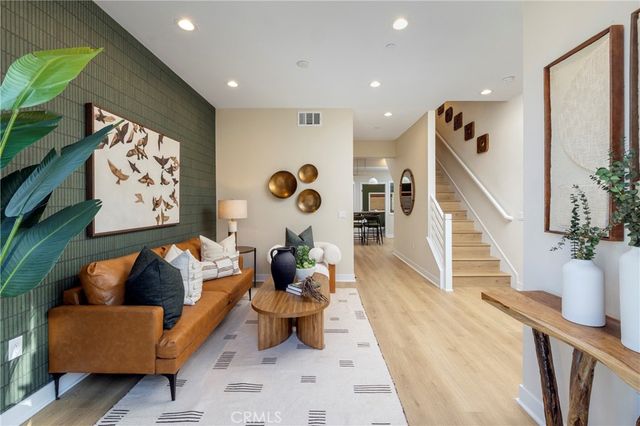 1318 Cantada Court, El Cajon, CA 92019