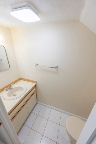 100 Merrimack Ave 53, Dracut, MA 01826