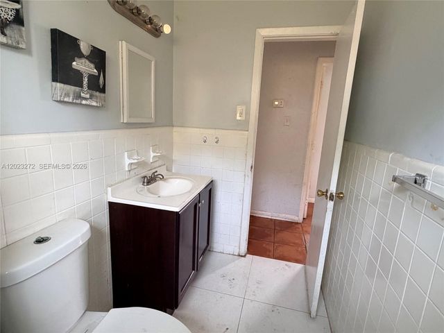 1106 NW 2nd Street, Dania Beach, FL 33004