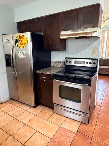 1106 NW 2nd Street, Dania Beach, FL 33004