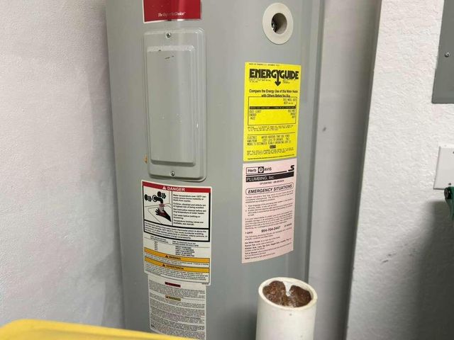 5817 Hampton Hills Boulevard, Tamarac, FL 33321