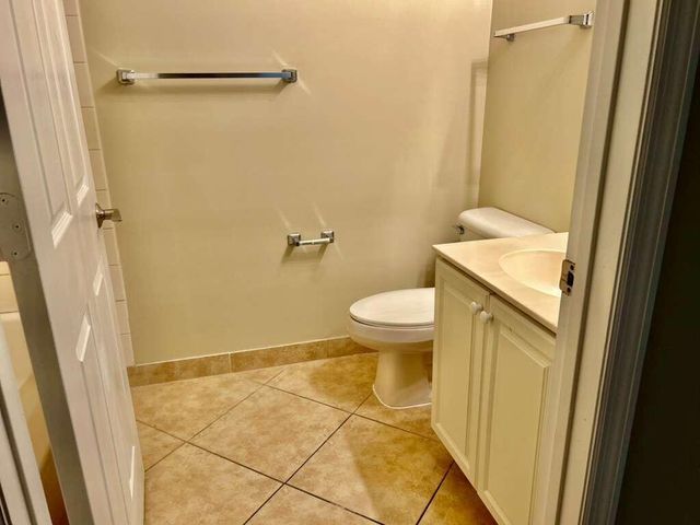 5817 Hampton Hills Boulevard, Tamarac, FL 33321