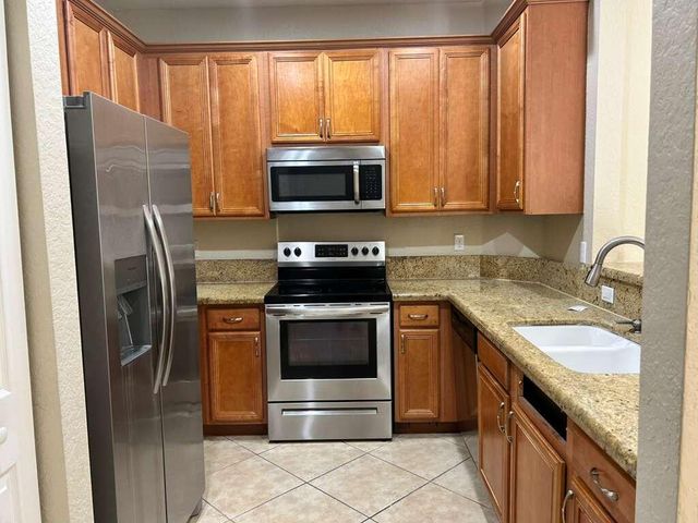 5817 Hampton Hills Boulevard, Tamarac, FL 33321