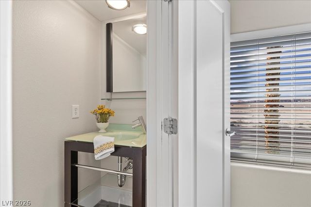 9050 West Tropicana Avenue 1170, Las Vegas, NV 89147