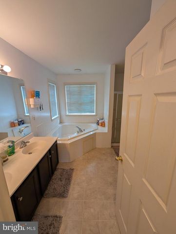 3002 WILDFLOWER DR, La Plata, MD 20646