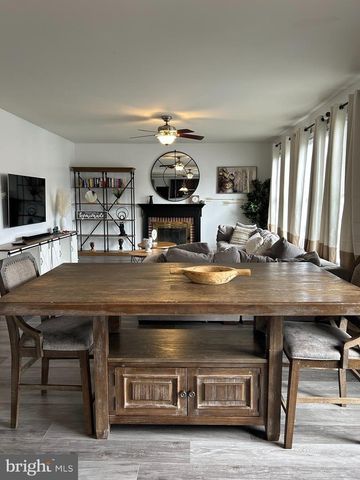 3002 WILDFLOWER DR, La Plata, MD 20646