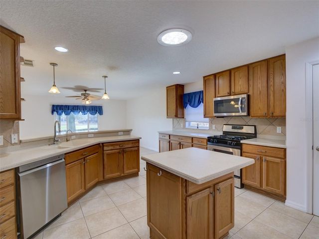 26725 AUGUSTA SPRINGS CIRCLE, Leesburg, FL 34748