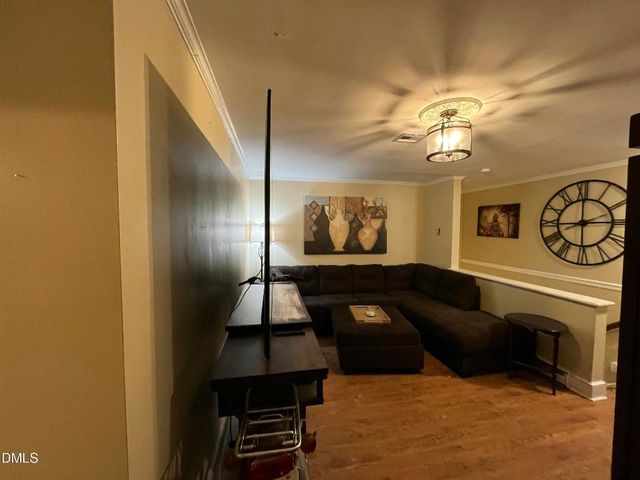 523 Wildwood Lane, Burlington, NC 27215