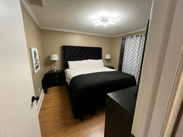 523 Wildwood Lane, Burlington, NC 27215