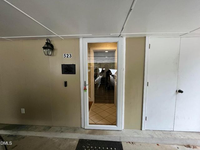 523 Wildwood Lane, Burlington, NC 27215