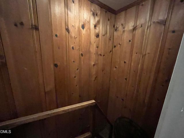 523 Wildwood Lane, Burlington, NC 27215