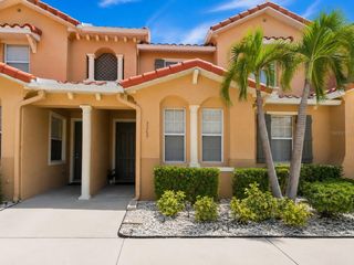 5269 PARADISE CAY CIRCLE, Kissimmee, FL 34746