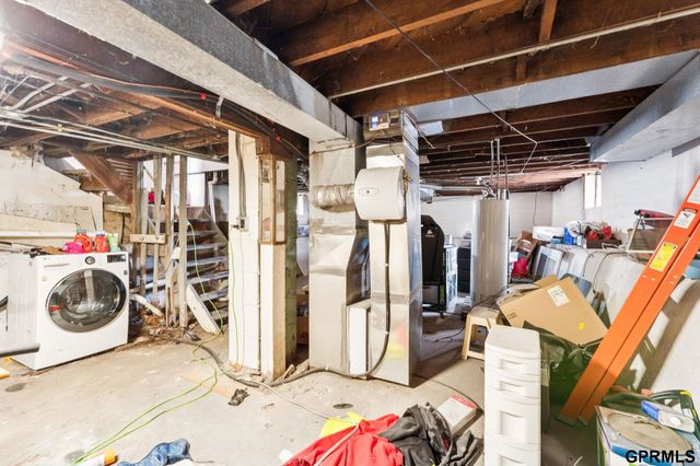 2315 Kansas Avenue, Omaha, NE 68110