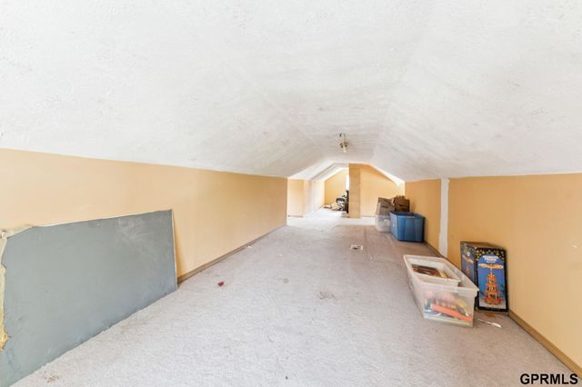 2315 Kansas Avenue, Omaha, NE 68110