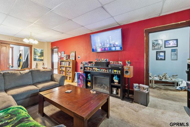 2315 Kansas Avenue, Omaha, NE 68110