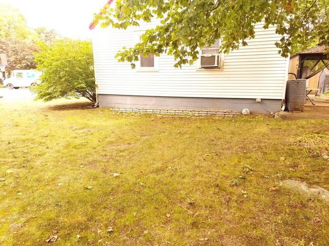 11 Raymond Rd, Stoneham, MA 02180