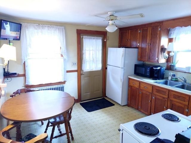 11 Raymond Rd, Stoneham, MA 02180