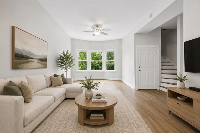 2909 N Ridgeway Avenue 2, Chicago, IL 60618