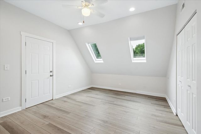 2909 N Ridgeway Avenue 2, Chicago, IL 60618