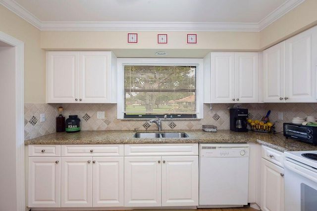 4600 Wildwood Tree Lane A, Boynton Beach, FL 33436