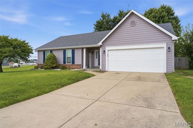 2021 Twin Fawns Court, St Peters, MO 63376