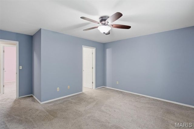 2021 Twin Fawns Court, St Peters, MO 63376
