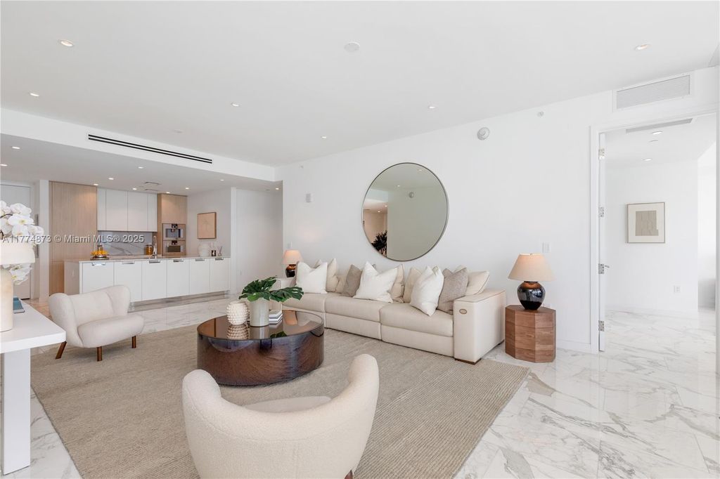 15701 Collins Ave 1004, Sunny Isles Beach, FL 33160