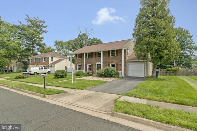 1107 TREESIDE LN, Herndon, VA 20170