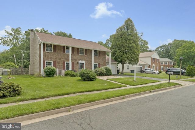 1107 TREESIDE LN, Herndon, VA 20170