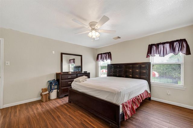 15510 Satsuma Point Court, Houston, TX 77049