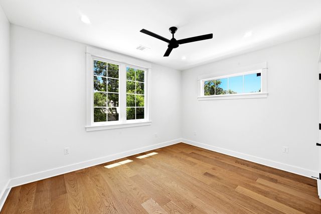2212 Canterbury ST 1, Austin, TX 78702