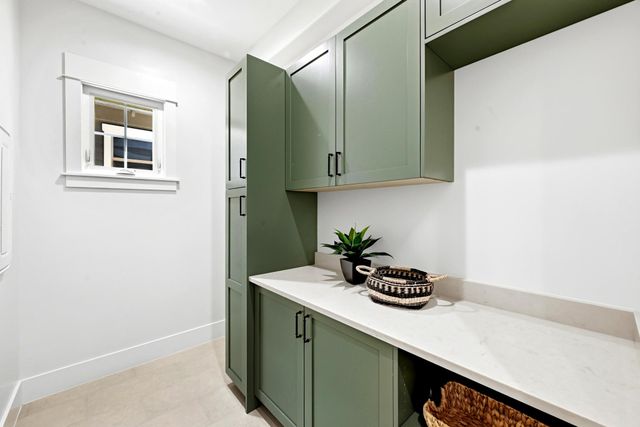 2212 Canterbury ST 1, Austin, TX 78702