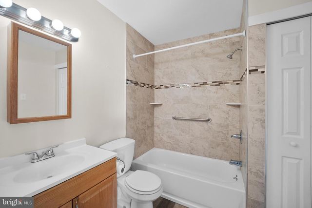 3225 ETHAN ALLEN CT, Bensalem, PA 19020