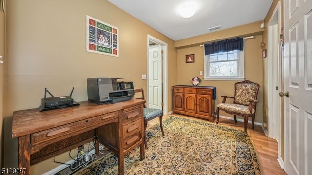 47 Colfax Dr, Pequannock Twp., NJ 07440