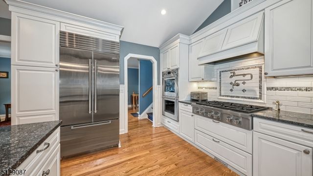 47 Colfax Dr, Pequannock Twp., NJ 07440