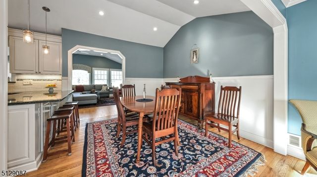 47 Colfax Dr, Pequannock Twp., NJ 07440