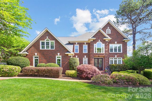 6312 Providence Country Club Drive, Charlotte, NC 28277