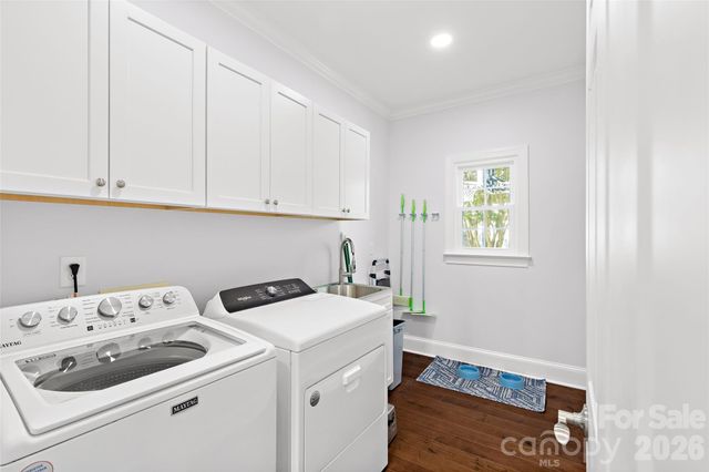 6312 Providence Country Club Drive, Charlotte, NC 28277