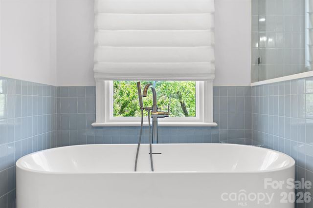 6312 Providence Country Club Drive, Charlotte, NC 28277