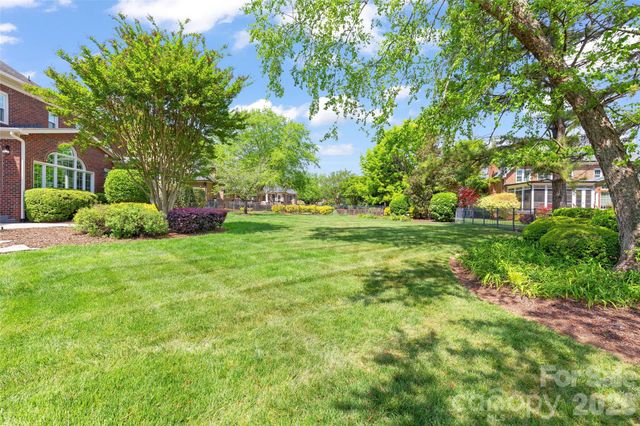 6312 Providence Country Club Drive, Charlotte, NC 28277