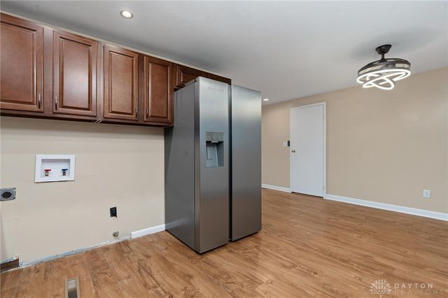 1681 Hillwood Drive, Kettering, OH 45439