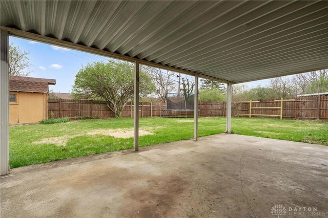 1681 Hillwood Drive, Kettering, OH 45439