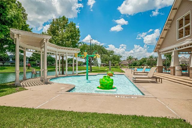 12606 Tallwood Crossing Lane, Houston, TX 77041