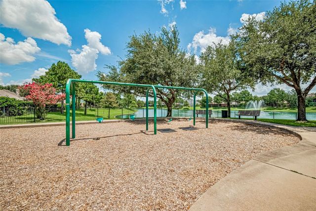 12606 Tallwood Crossing Lane, Houston, TX 77041