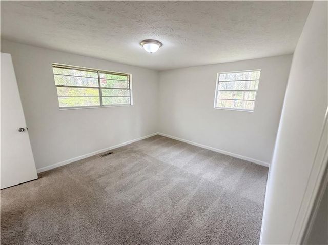 6372 S Skyline Drive, Douglasville, GA 30135